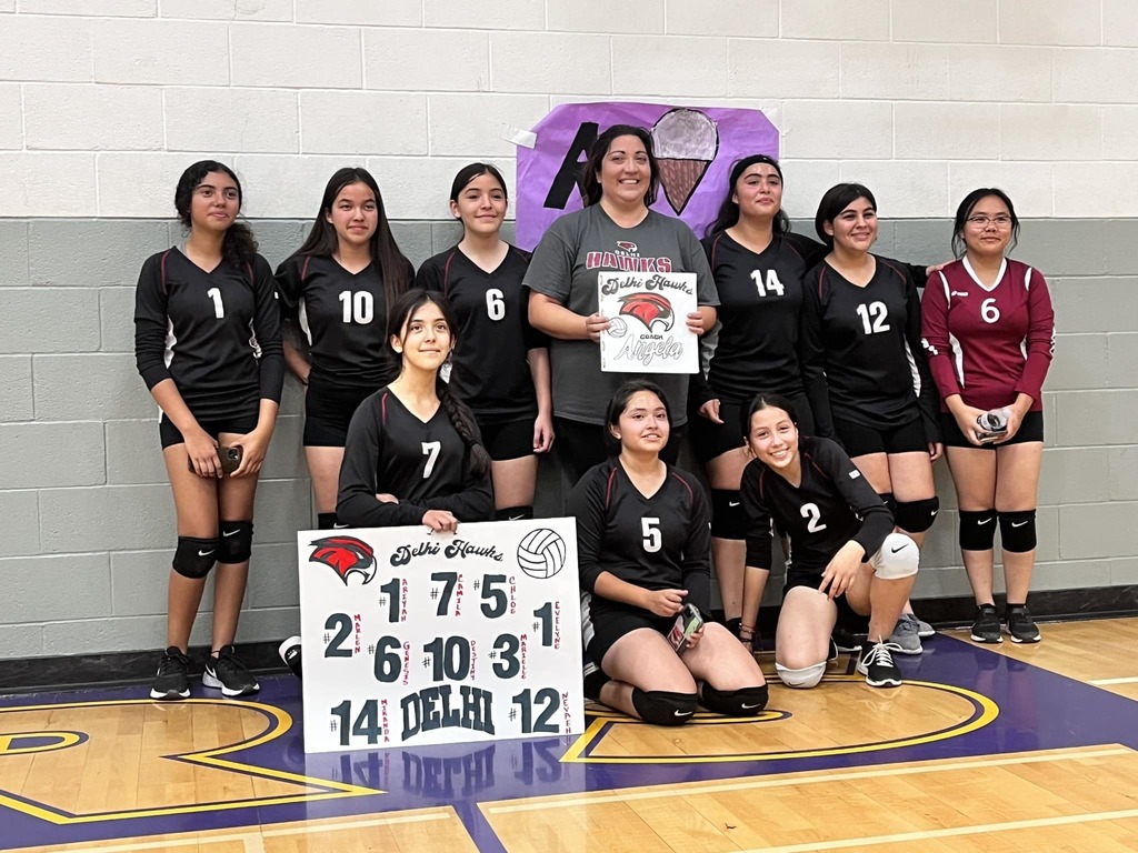 Congratulations to the Delhi Middle School Volleyball team for  going 10-1 this season.  Way to go Lady Jr. Hawks!